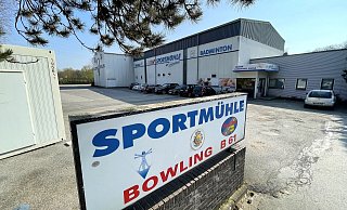 Die Sportmühle hat geschlossen. Die Bünting-Gruppe plant hier einen neuen Combi-Markt. Doch die Stadt erwartet hier zusätzliche Nutzungen. - Peter Unger