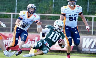 Quarterback Niklas Gorny und seine Bulldogs waren bei den Rostock Griffins praktisch chancenlos. - Peter Unger