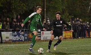 Beim 0:3 im Kreispokal-Viertelfinale zwischen Türkgücü und dem FC Gütersloh kam Ali-Emre Cinar (rechts) zum Einsatz. - Jens Dünhölter