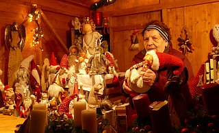 Wichtel und Co: Veronika Dombrowski verkaufte Weihnachtsschmuck - Thorsten Mailänder