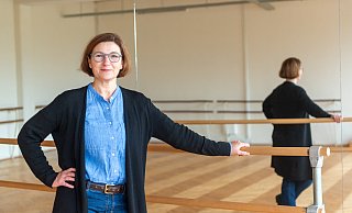 Iris Witte hat die Ballettschule Katrin Albers am Oetinghauser Weg übernommen und will das Angebot ausbauen. Schwerpunkt wird das klassische Ballett von der tänzerischen Früherziehung bis in Erwachsenenalter bleiben. - Ralf Bittner