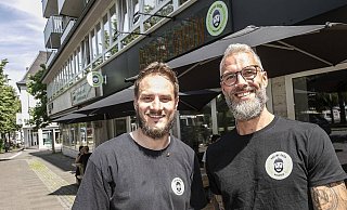 Max Wüllner (l.) und Danny Scharrer haben das Gustav Grün-Konzept nach Bielefeld gebracht. - jprietzel