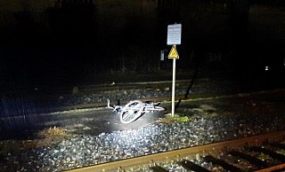 In Altenbeken landeten Schneeschaufeln im Gleisbett, in Horn Bad Meinberg sogar ein Fahrrad. - Bundespolizei