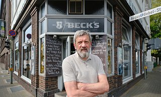 Milestones-Wirt Zilo Demiroric im Frühjahr kurz nachdem er die Kündigung seiner Kneipe erhielt. - Andreas Zobe