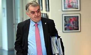 Innenminister Herbert Reul (CDU) ließ einen 15-Punkte-Plan erarbeiten, um die Kommunikation und Warnungen von bevorstehenden Katastrophen zu verbessern. - Federico Gambarini