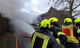 Die meisten Menschen sehen die Feuerwehrleute erst bei Bränden oder Verkehrsunfällen. Doch im Hintergrund tut steckt ebenso viel Arbeit. Nach der Pandemie konnte der Ausbildungsbetrieb wieder vollständig aufgenommen werden. - Gerald Dunkel