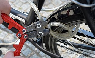 In Bielefeld sorgen Fahrraddiebe wieder für Aufsehen. - Symbolfoto: dpa / Andrea Warnecke