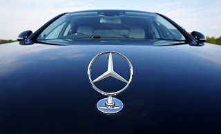 Im Bereich Sande war einer Zivilstreife ein Mercedes auf der B 64 aufgefallen. - (Symbolbild) Pixabay