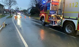 Die Feuerwehr war bei dem Unfall vor Ort. - Feuerwehr Löhne
