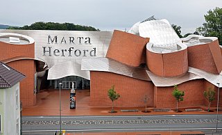 Das Museum Marta ist „möglicherweise der schönste Grund“, die Stadt Herford zu besuchen. Foto: Frank-Michael Kiel-Steinkamp - Frank-Michael Kiel-Steinkamp