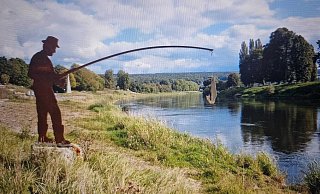 Während der Landesgartenschau war der Angler an der Weser ein beliebtes Fotomotiv und erfreute zahlreiche Besucher. - Thomas Kube