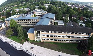 Blick mit etwas Abstand: An der Realschule Höxter gab es vergangene Woche eine Amok-Drohung. - Thomas Kube