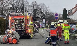 Bewohner eines Hauses an der Schorlemerstraße hatten Gasgeruch wahrgenommen und die Feuerwehr alarmiert. - Marc Schröder