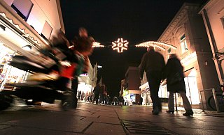Das Weihnachtsgeschäft ist besonders wichtig für die Einzelhändler in Bünde. - www.gerald-dunkel.com