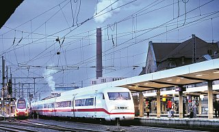 Sowohl im Nah- als auch im Fernverkehr gibt es auch über den 7. September hinaus rund um Bielefeld große Einschränkungen. - Sarah Jonek