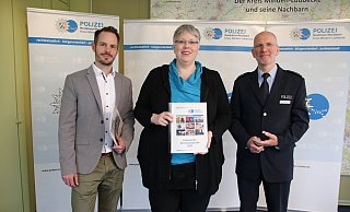 Polizeidirektor Mathias Schmidt (r.), Direktionsleiter Kriminalität Benjamin Beutler und Kreisdirektorin Nicole Streitz stellten die Kriminalstatistik 2023 für Minden-Lübbecke vor. - Frank Hartmann