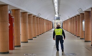 Am Jahnplatz ist Anfang Mai eine ältere Frau geschubst worden. Sie verletzt sich dabei schwer. - Andreas Zobe