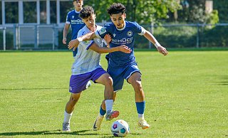 Eyyüb Arda Yasar (r.) und Arminias U 17 fehlten gegen Osnabrück das nötige Glück im Abschluss. - Andreas Zobe Eyyüb Arda Yasar (r.) und Arminias U 17 fehlten gegen Osnabrück das nötige Glück im Abschluss. - Andreas Zobe
