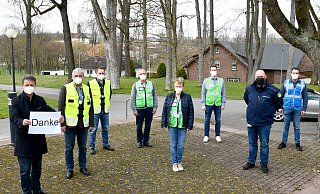 Landrat Michael Stickeln hat bereits vor Tagen das Impfzentrum des Kreises Höxter in der Stadthalle Brakel besucht. - Kreis Höxter