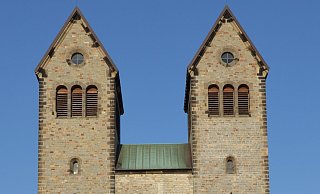 In der Abdinghofkirche in Paderborn sollen Gäste warme Kleidung tragen. - Eckhard Düker
