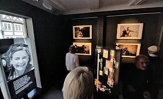 Ein Blick in das Forum Anja Niedringhaus – hier bei der Eröffnung vor knapp einem Jahr – ist auch am Gedenktag möglich. - Simone Flörke