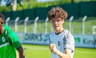 Die Faust geballt: Ansgar Kuhlmann schoss den SV Rödinghausen gegen den 1. FC Bocholt spät in Führung. - Joel Beinke