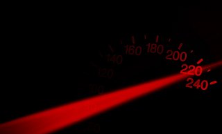 Auf der Bodelschwinghstraße in Dünne sei Raserei ein echtes Problem, schildern zwei Anwohnerinnen. - Pixabay