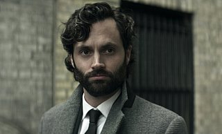 Penn Badgley als Joe Goldberg in Staffel 4 Folge 8 der Serie "You". Der zweite Teil der Staffel ist seit diesem März bei Netflix. - © 2023 Netflix, Inc.