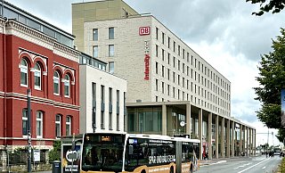 Durch das neue Intercity-Hotel ist die Hotelbettenzahl in der Stadt Paderborn um etwa 15 Prozent von rund 2.400 auf 2.800 angestiegen. - Verkehrsverein Paderborn