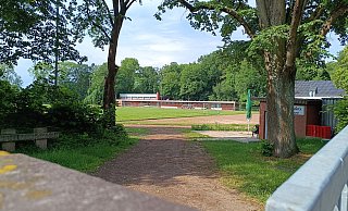 Das Erich-Martens-Stadion war einmal die Vorzeige-Sportstätte in Bünde. Das ist aber lange her. - Sven Hauhart