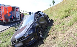 Bei einem Unfall in Vlotho mit zwei leicht Verletzten entstand ein geschätzter Sachschaden von 25.000 Euro. - Kreispolizei Herford