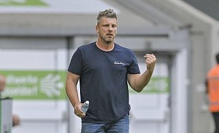 Für Lukas Kwasniok und den SCP zählt gegen Wiesbaden nur ein Sieg. Ansonsten könnte es langsam ungemütlich werden. - IMAGO/pepphoto