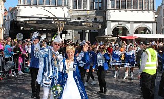 Die Teilnahme am Karnevalsumzug in Paderborn im Frühjahr wird den Karnevalisten aus Beverungen zum Verhängnis. - Carnevals-Verein-Weser-Brücke