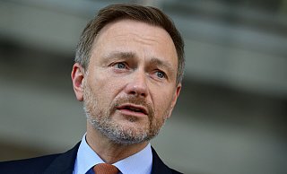 Finanzminister Christian Lindner sitzt bei der FDP fest im Sattel. - Bernd Von Jutrczenka / dpa