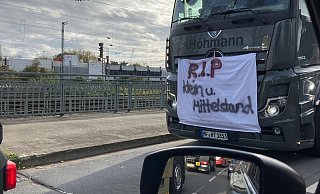 Die Demo erreicht Herford. - Stefan Boscher