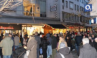 Der Weihnachtsmarkt war trotz schlechtem Wetter gut besucht, die Schausteller ziehen ein positives Fazit. - Claus Frickemeier