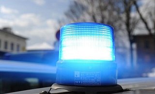 Die Kreispolizei Herford sucht nun nicht mehr nach zwei Verdächtigen, die Geldautomaten manipuliert haben sollen, sondern nur noch nach einem Mann. - Dpa