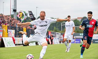 Niederlage nach spätem Gegentor: Patrick Kurzen im Spiel gegen Wuppertal. - Joel Beinke