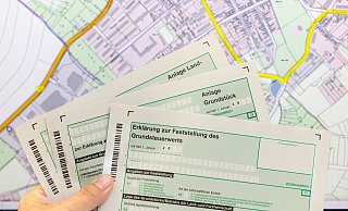Die Höhe des Zwangsgelds liege bei erstmaligem Versäumnis etwa zwischen 25 und 250 Euro, so der Bundesverband Lohnsteuerhilfevereine (BVL). - dpa/Michael Reichel