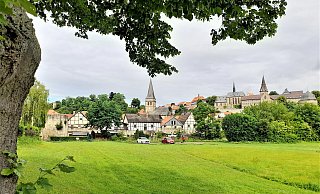 Gibt es im Herbst 2025 ein Stühlerücken auf dem Bürgermeisterposten in Warburg? - Simone Flörke