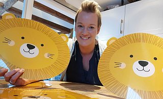 Eva Specker hat sich bei dem TÜV-zertifizierten Bildungsträger „Stark auch ohne Muckis“ zur Selbstbehauptungs- und Resilienz-trainerin ausbilden lassen. - Michaela Weiße