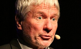 Jürgen Becker lebte während seines Studiums in einer Bauwagensiedlung. - Nicolas Bröggelwirth