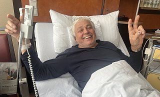 Die heimische Motorsportlegende Franz Konrad erholt sich aktuell von den Folgen eines Wildunfalls. - Wolfgang Wotke