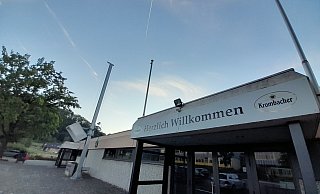 In der Eggelandhalle in Altenbeken wird Schützenfest gefeiert. Auch für Feste in Zelten gelten jetzt feste Regeln. - Uwe Müller
