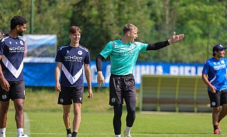 Keeper Jonas Kersken, Arminias Nummer eins, kann sich erlauben, auch mal klare Ansagen zu machen. - Oliver Krato