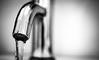 Mietern in Herford könnte bald das Wasser abgestellt werden. Kann vorher noch eine Lösung gefunden werden? - Pixabay (Symbolbild)