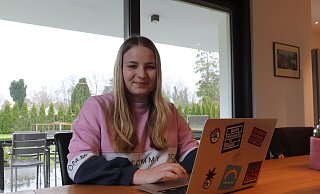 Johanna Börgermann war von 2019 bis 2022 in der Landesschülervertretung in NRW aktiv. Inzwischen studiert sie in Düsseldorf. - Judith Gladow