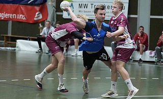 Felix Weeke und der TuS Brake wollen ihre gute Position in Veltheim bei der HSG Porta weiter verbessern. - Peter Unger