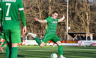 Schwächte noch ab: Rödinghausens Malte Meyer traf zum 1:4-Endstand. - Joel Beinke