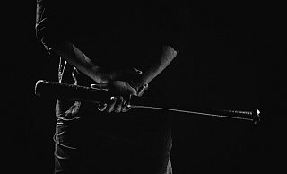 Die Polizei hatte bei dem Angeklagten unter anderem einen Baseballschläger sicher gestellt. - Pixabay